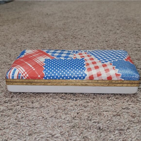 Vintage Mele Jewelry Traveling Hard Case Hardshell Earrings - Picture 5 of 7